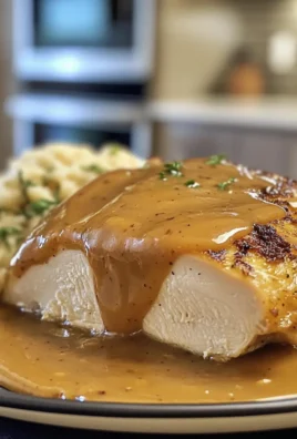 Rich Savory Turkey Gravy from Drippings