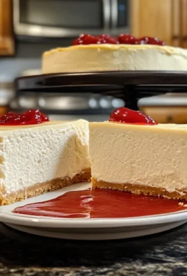 Irresistible Creamy Sugar Cookie Cheesecake Recipe to Savor