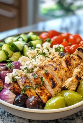 Delightful Fresh Greek Chicken Bowls for a Flavorful Escape